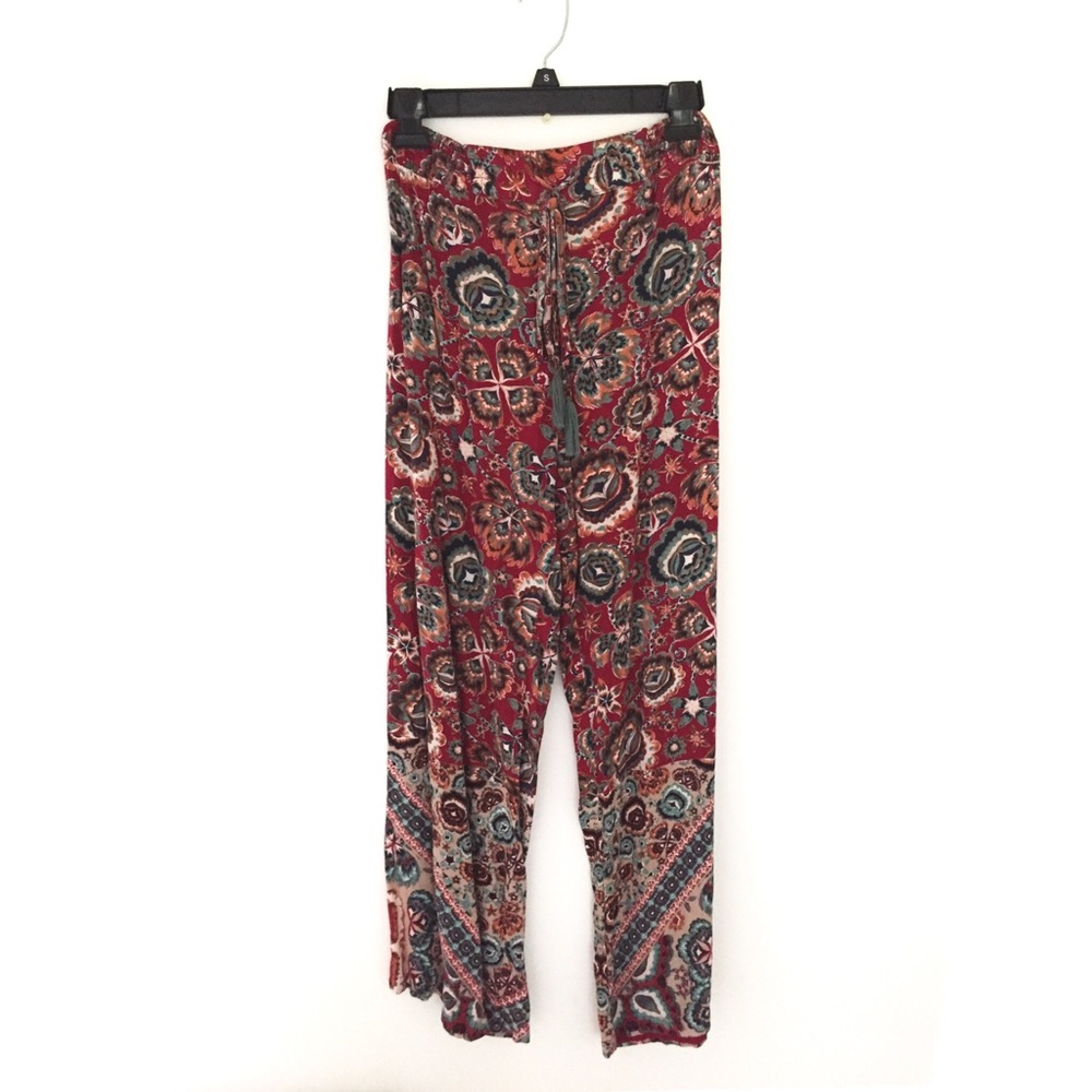Angie flowy floral patterned pants🌺